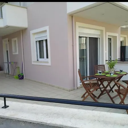 Iris Deluxe 4 * Kavala