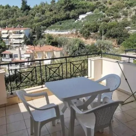 Iris Deluxe 4 * Kavala