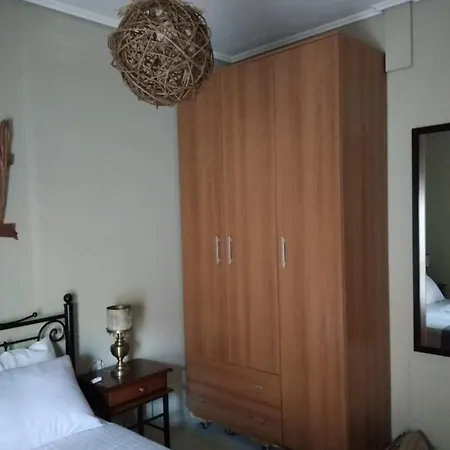 Iris Deluxe 4 *