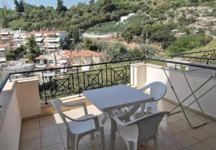 Iris Deluxe 4 * Kavala