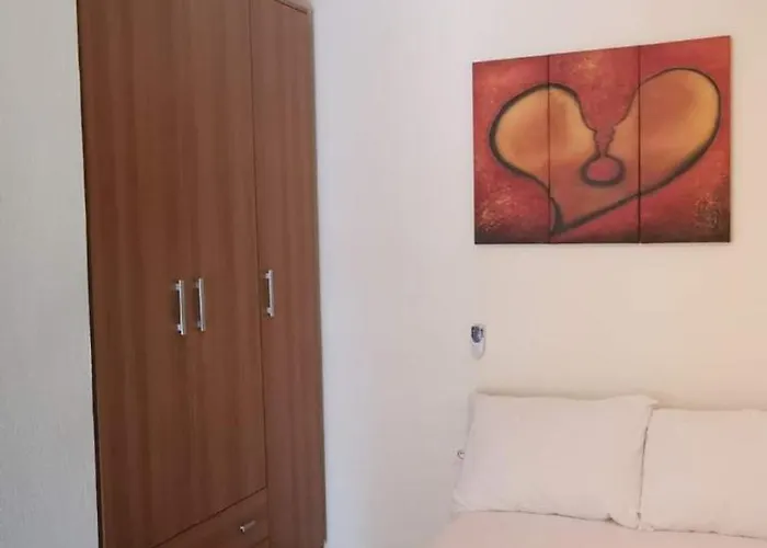 Iris Deluxe 4 Lägenhet *